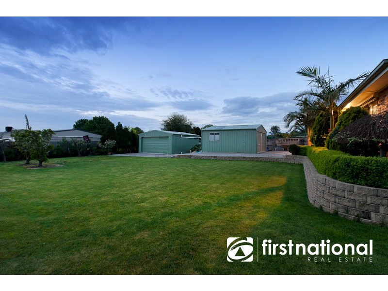 10 Cantwell Road, Narre Warren North VIC 3804