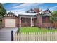 2/20-22 Ahern Road, Pakenham VIC 3810