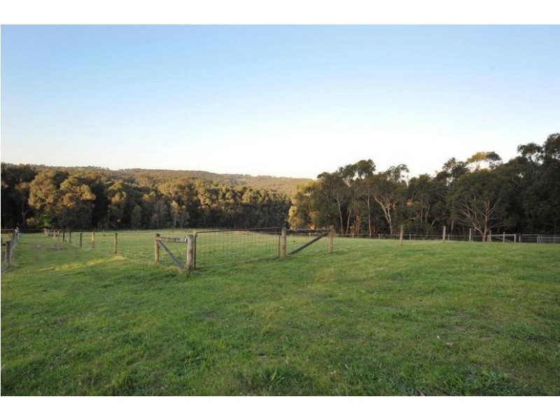 5 Buckland Lane, Pakenham Upper VIC 3810