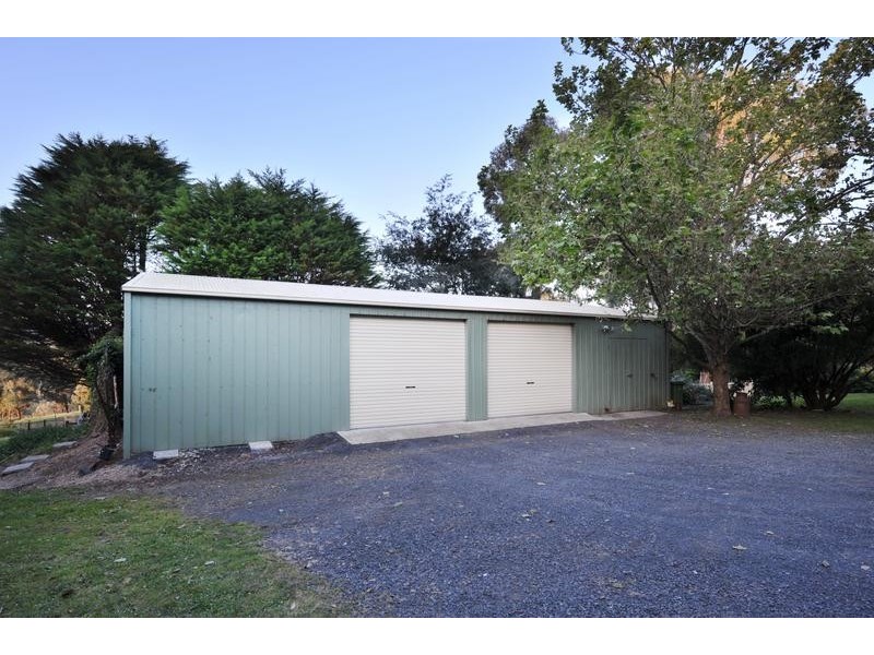 5 Buckland Lane, Pakenham Upper VIC 3810