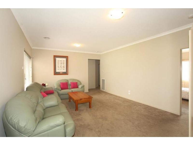 23 Banjo Paterson Drive, Pakenham VIC 3810