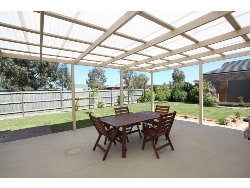 23 Banjo Paterson Drive, Pakenham VIC 3810