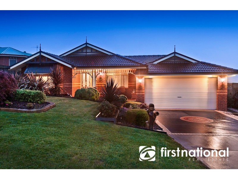 16 Hillrise Court, Pakenham VIC 3810