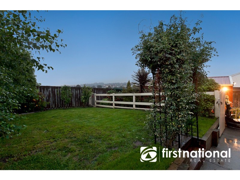 16 Hillrise Court, Pakenham VIC 3810