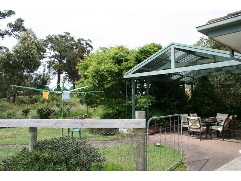 40 Morrison Road, Pakenham Upper VIC 3810