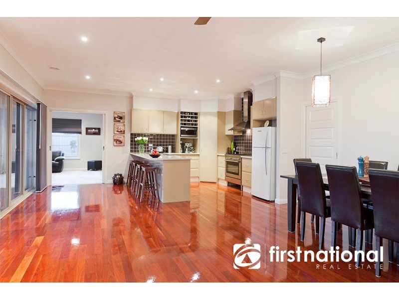 19 Withers Court, Pakenham VIC 3810