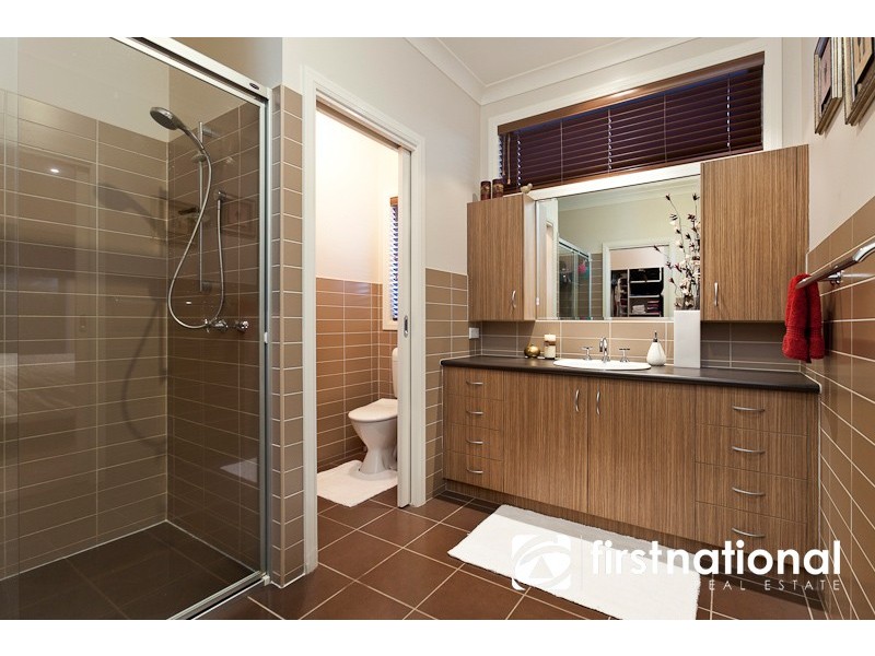 19 Withers Court, Pakenham VIC 3810