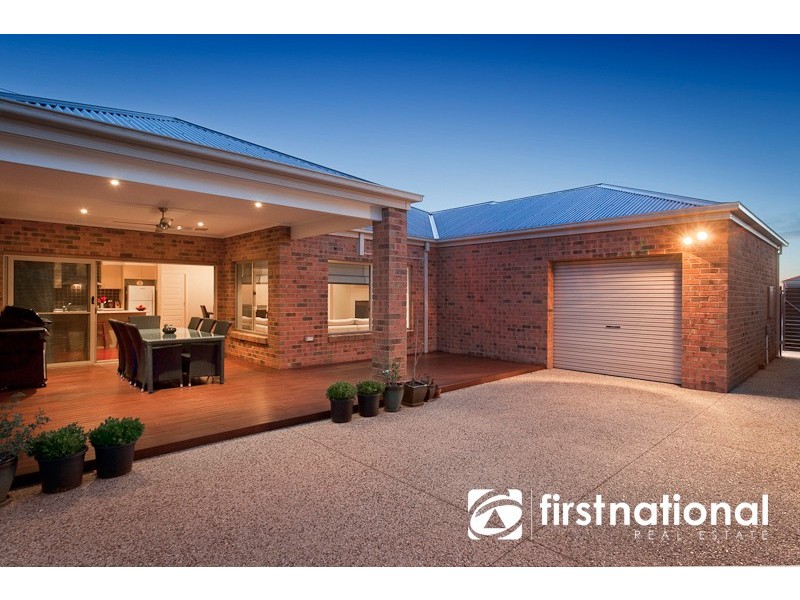 19 Withers Court, Pakenham VIC 3810