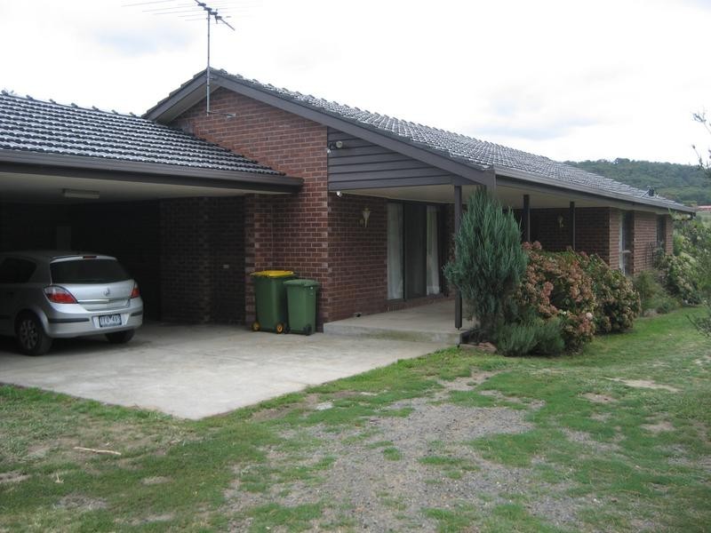 165 Thewlis Road, Pakenham VIC 3810