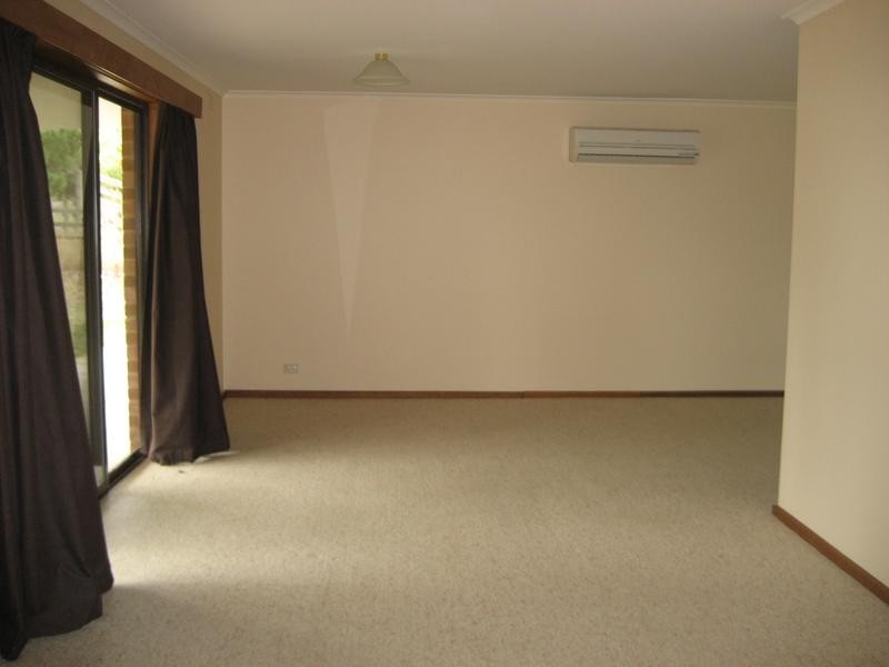 165 Thewlis Road, Pakenham VIC 3810