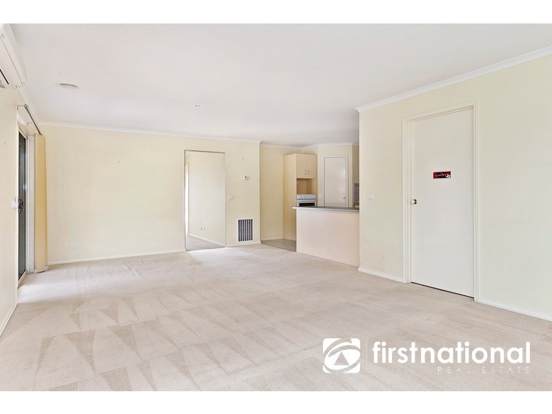 1 Gillian Place, Pakenham VIC 3810