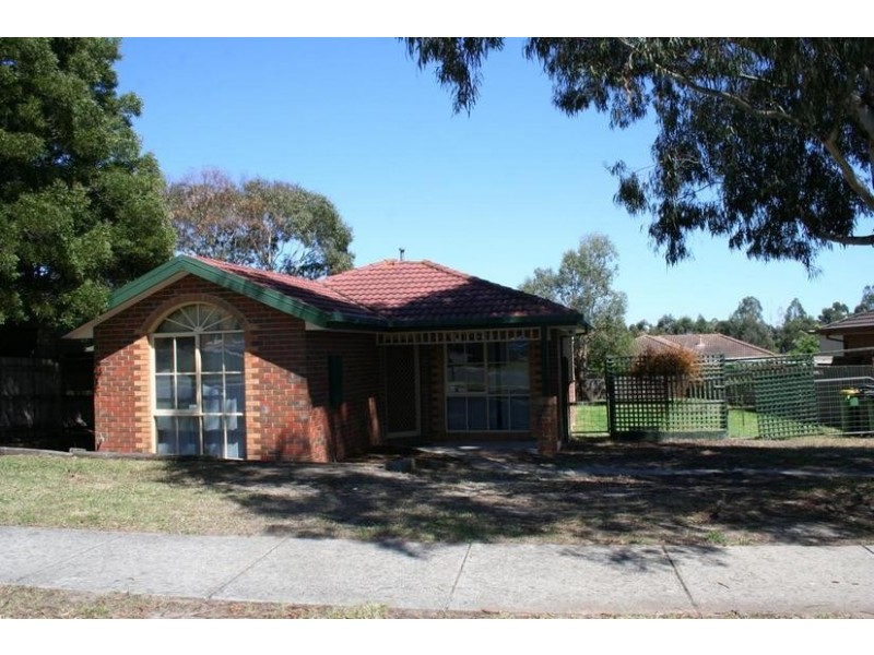 41 Meeking Drive, Pakenham VIC 3810