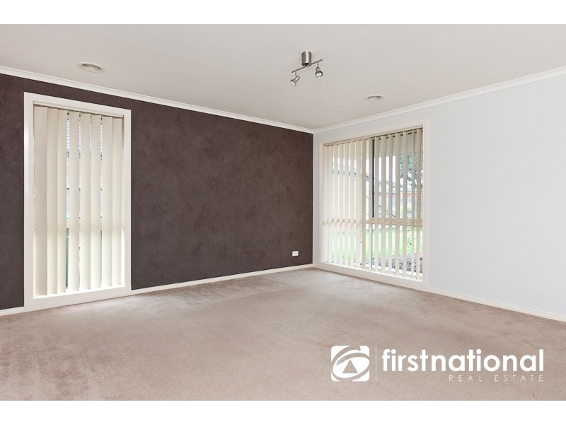 16 Heidi Court, Pakenham VIC 3810