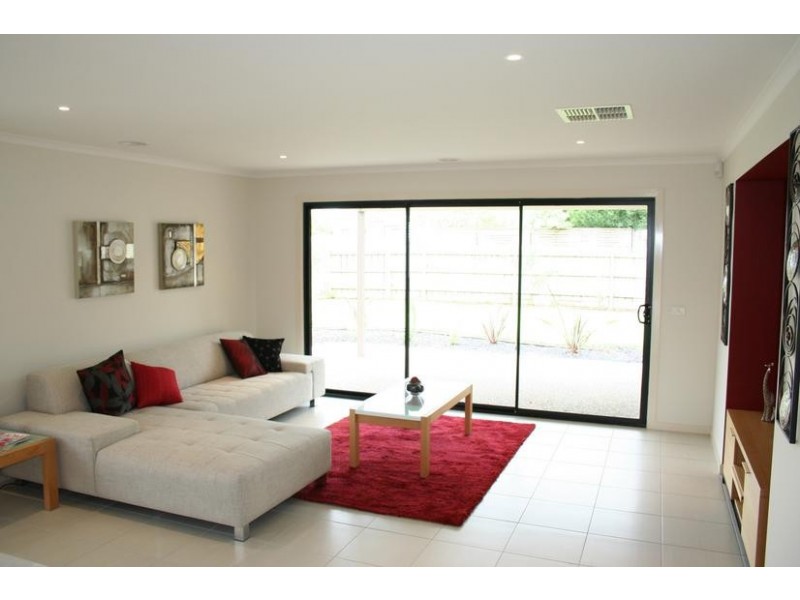 156 Webster Way, Pakenham VIC 3810