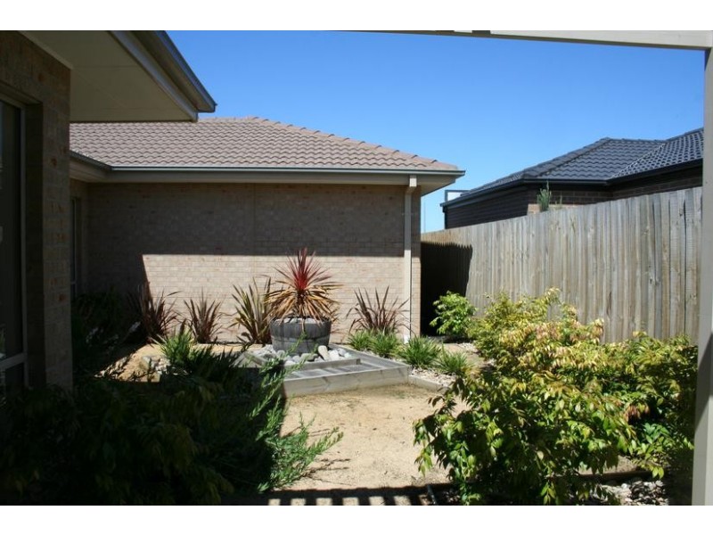 156 Webster Way, Pakenham VIC 3810