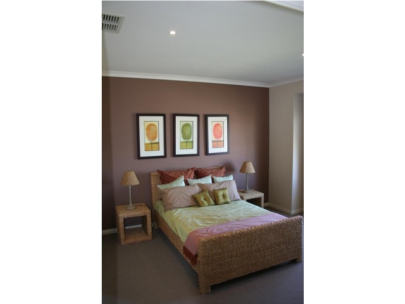 156 Webster Way, Pakenham VIC 3810