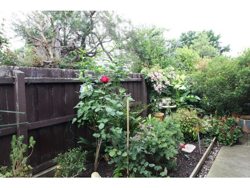 5/7-9 Snodgrass Street, Pakenham VIC 3810