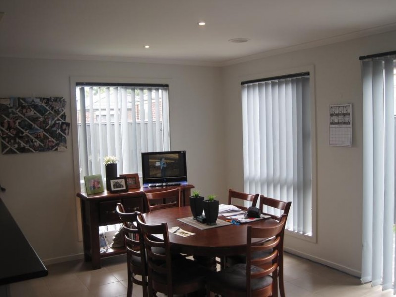 20 Orchard Valley Avenue, Pakenham VIC 3810