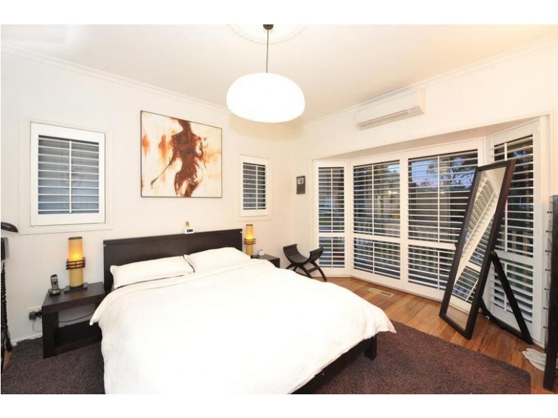 230 Old Sale Road, Garfield North VIC 3814