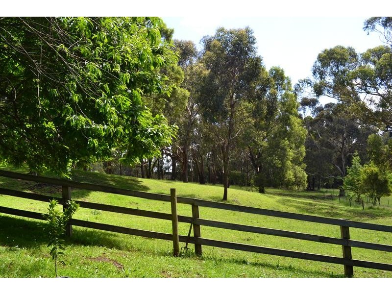 80 Bourkes Creek Road, Pakenham Upper VIC 3810