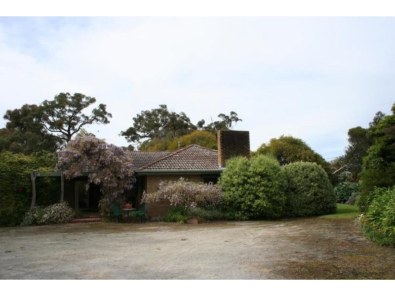 40 Morrison Road, Pakenham Upper VIC 3810
