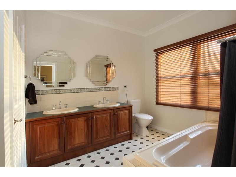 679 Tonimbuk Road, Tonimbuk VIC 3815