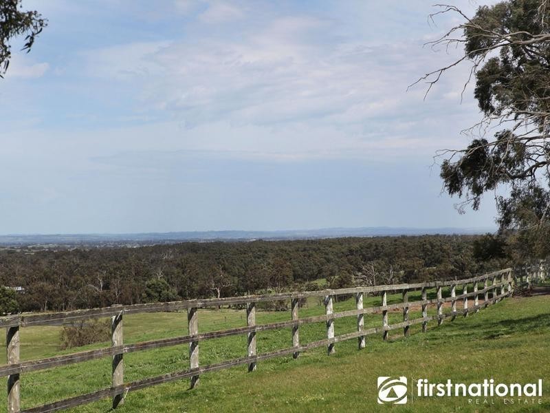 13-15 Wheeler Road, Maryknoll VIC 3812