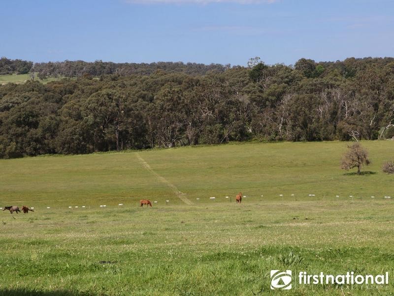 13-15 Wheeler Road, Maryknoll VIC 3812