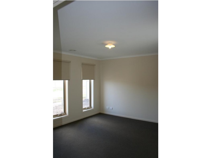 Lot 352 Victory Drive, Pakenham VIC 3810