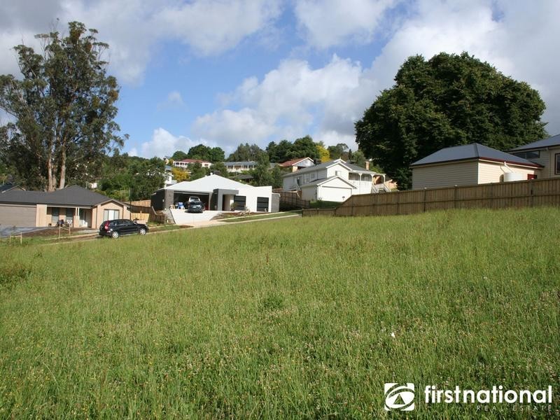 13 Banks-Smith Drive, Gembrook VIC 3783
