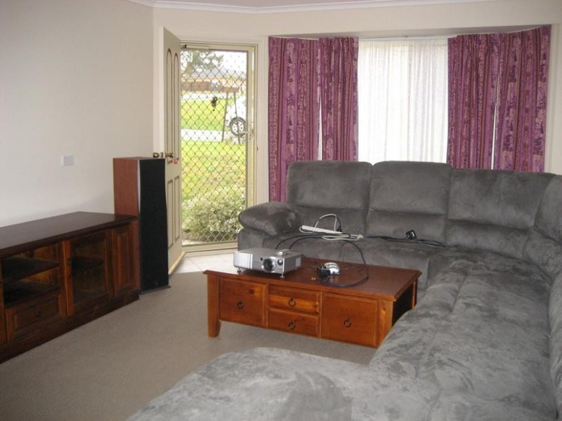 32 Silver Gum Drive, Pakenham VIC 3810