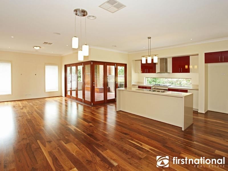 15 Kooyong Close, Officer VIC 3809