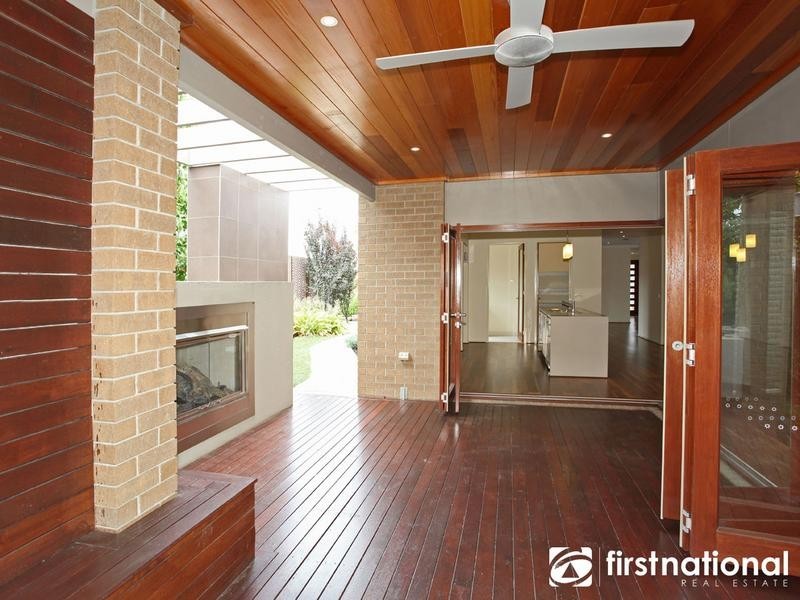 15 Kooyong Close, Officer VIC 3809