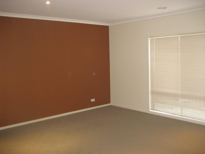 6 Parmentier Way, Pakenham VIC 3810