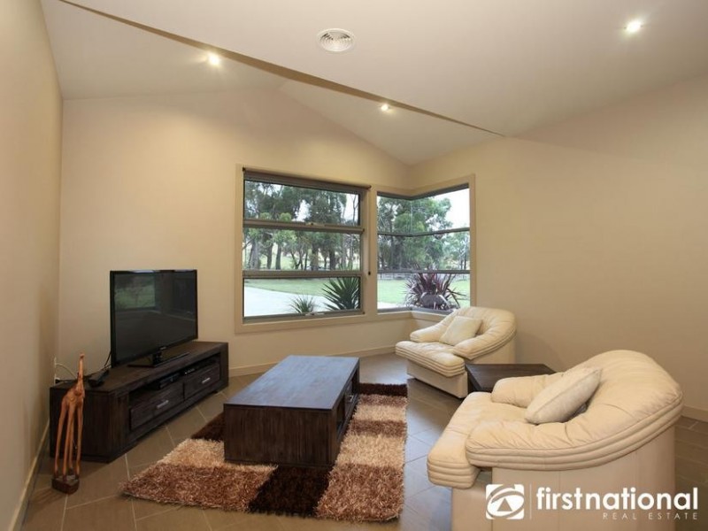 180 Moore Road, Nar Nar Goon North VIC 3812