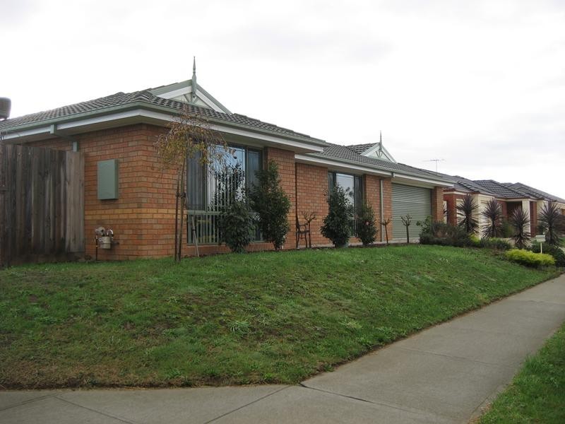 23 Hartsmere Drive, Berwick VIC 3806