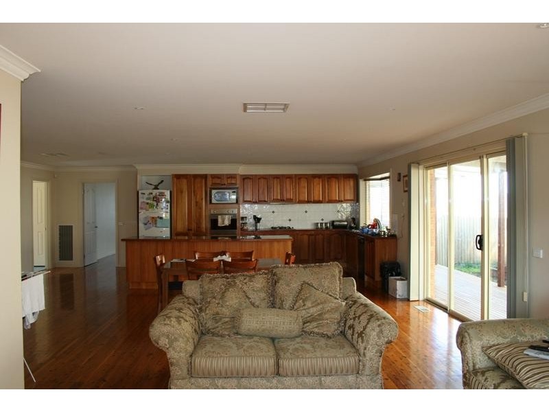 113 Eagle Drive, Pakenham VIC 3810