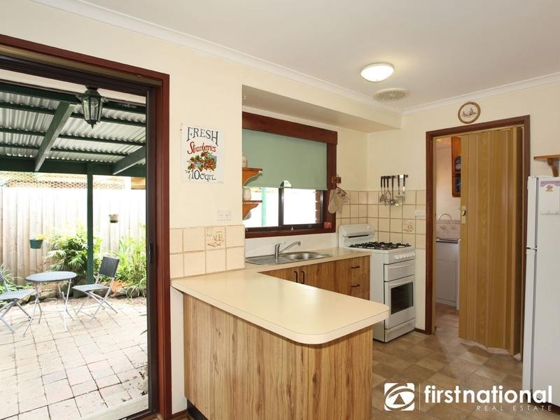 43 Kingston Avenue, Pakenham VIC 3810