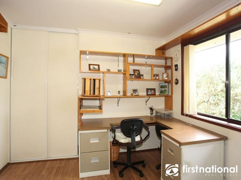 43 Kingston Avenue, Pakenham VIC 3810