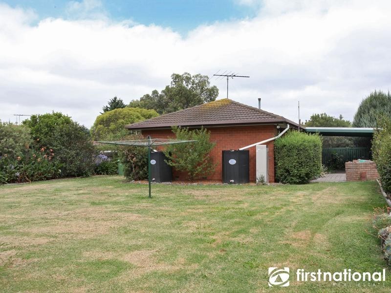 43 Kingston Avenue, Pakenham VIC 3810
