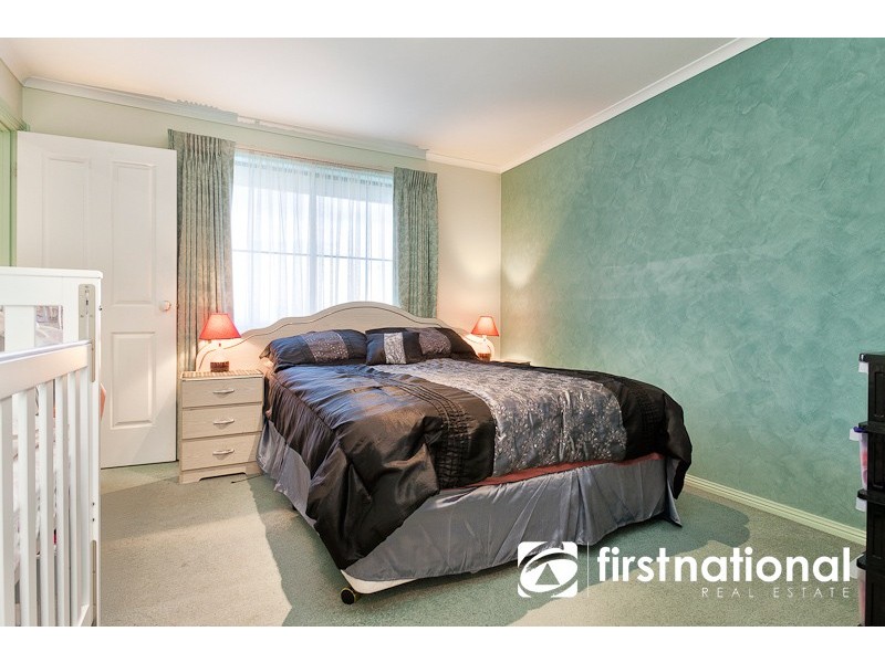 12 Fleming Terrace, Pakenham VIC 3810