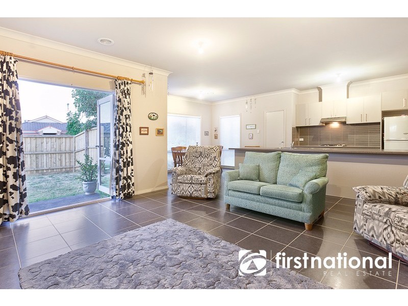 11 Henry Lawson Drive, Pakenham VIC 3810