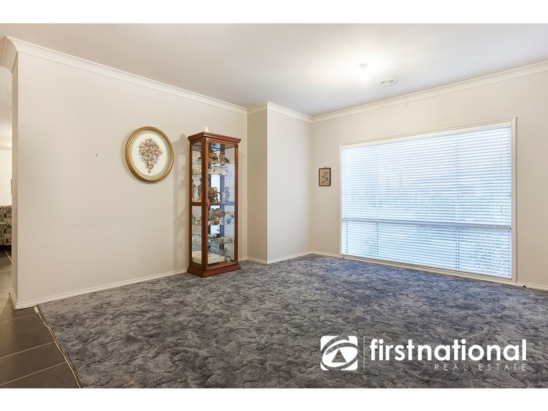 11 Henry Lawson Drive, Pakenham VIC 3810