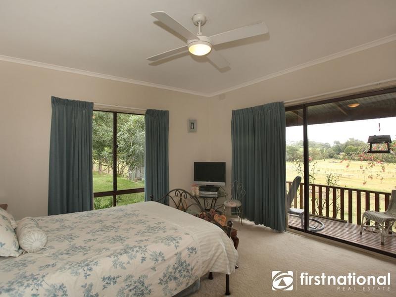 145 McInnes Road, Tynong North VIC 3813