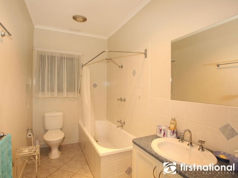 145 McInnes Road, Tynong North VIC 3813