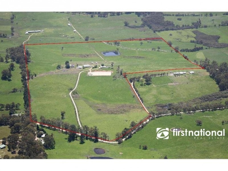 165 Sanders Road, Garfield North VIC 3814