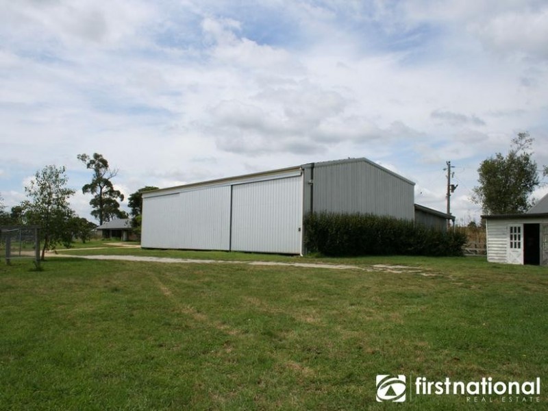 165 Sanders Road, Garfield North VIC 3814