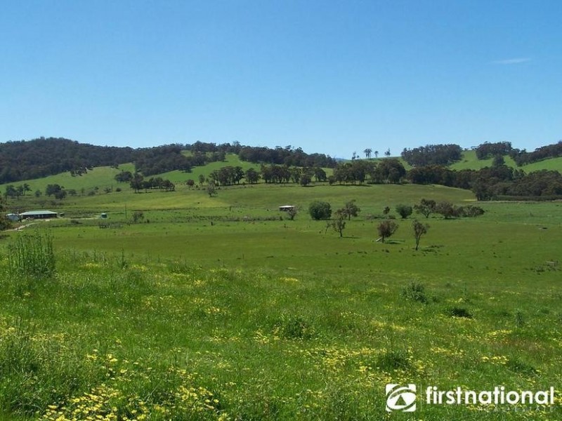 165 Sanders Road, Garfield North VIC 3814