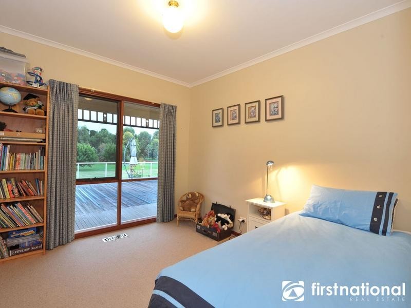 21 Meeking Drive, Pakenham Upper VIC 3810