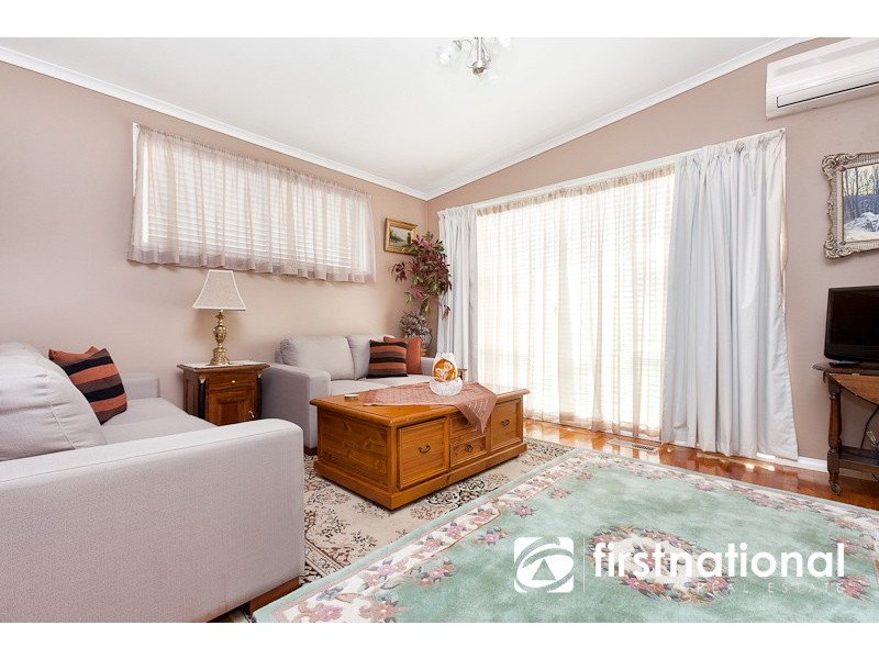 6 Bracelet Street, Pakenham VIC 3810